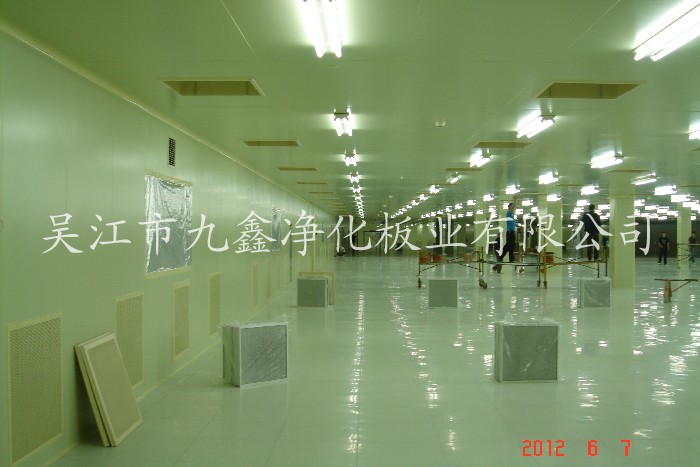 手工板現(xiàn)場安裝圖片